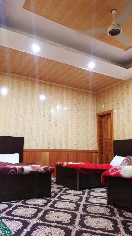 Hikal Guest House Karimabad  Exterior photo