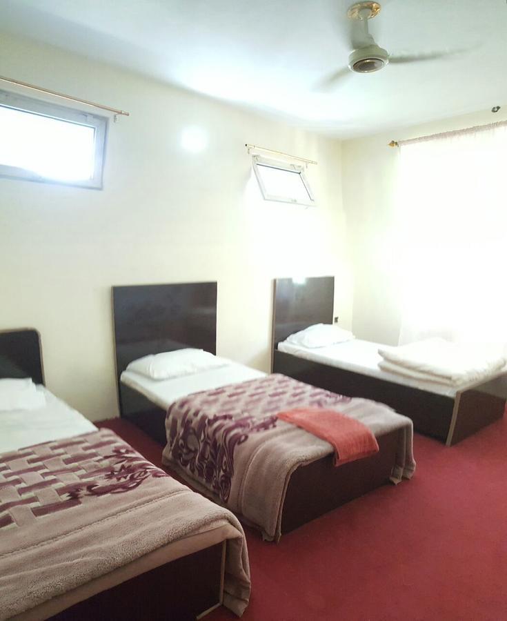 Hikal Guest House Karimabad  Exterior photo