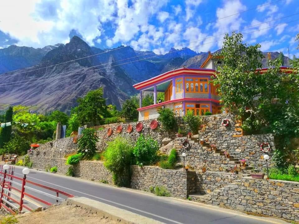 Hikal Guest House Karimabad  Exterior photo